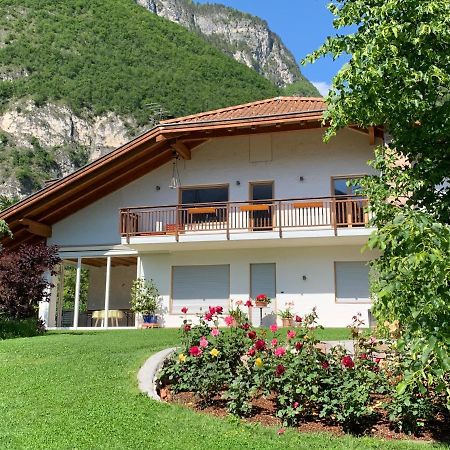 דירות Magre all' Adige Haus Greti מראה חיצוני תמונה
